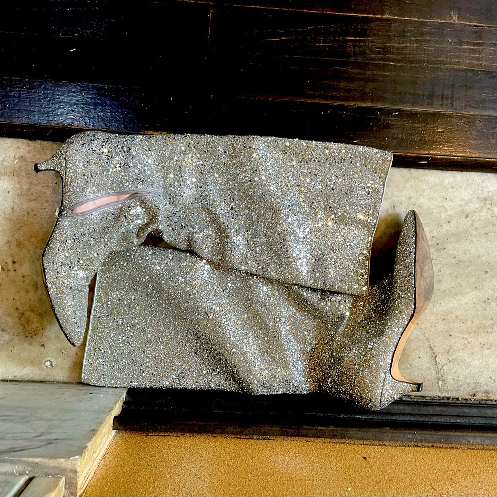 Kitten heel glitter boot, lightly worn